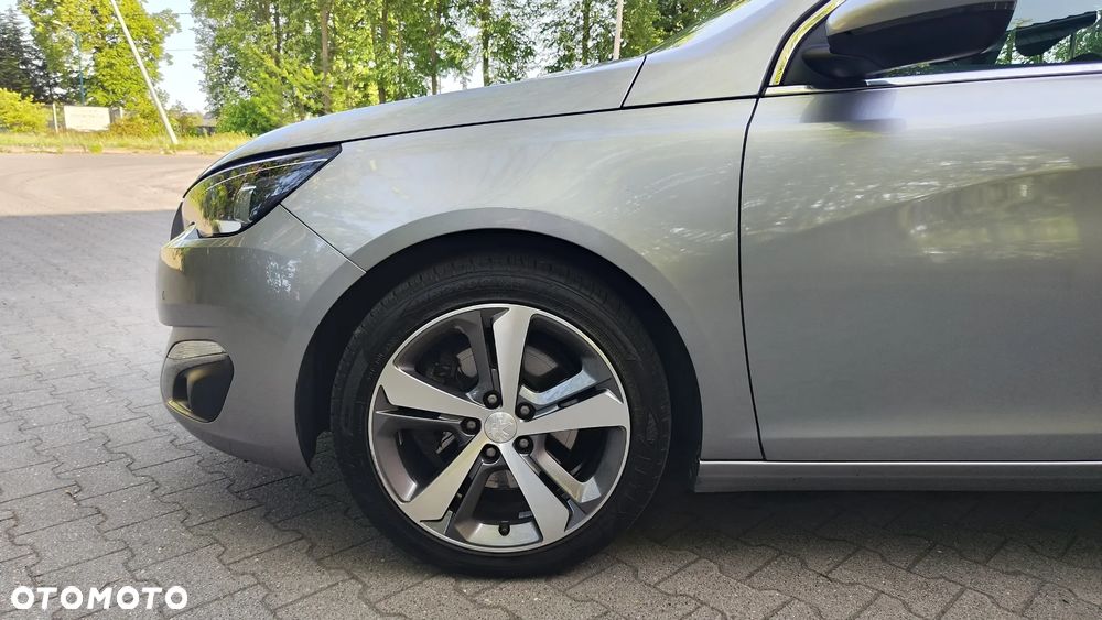 Peugeot 308 BlueHDi 150 Stop & Start Allure - 4