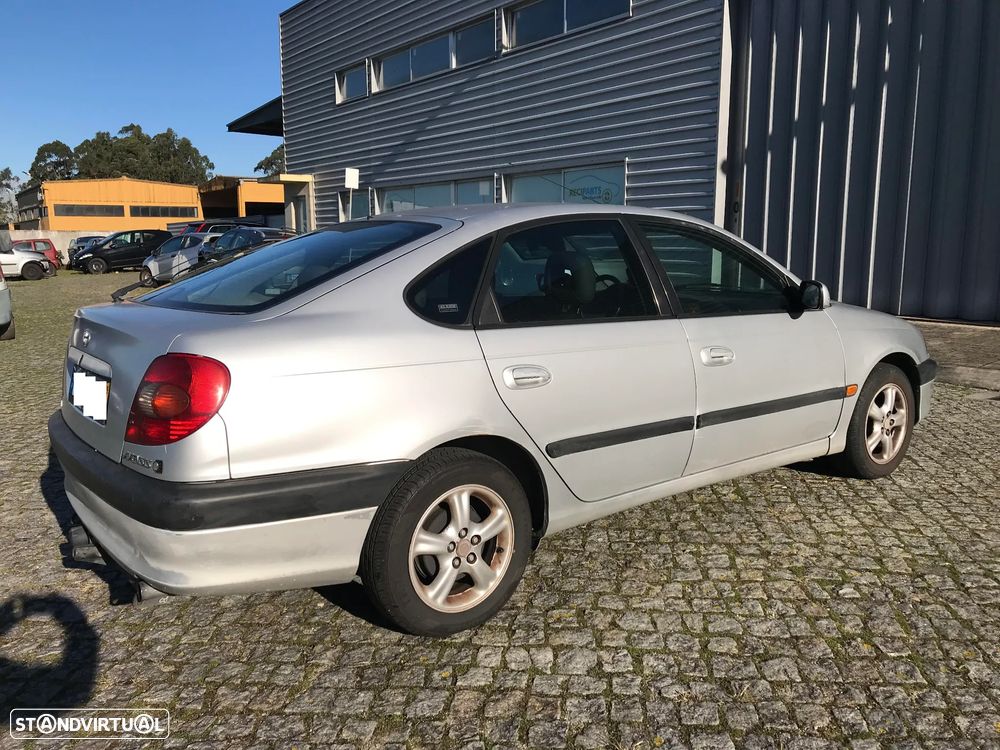 Toyota Avensis T22 1.6 110cv 5P 1999 - Para Peças - 5