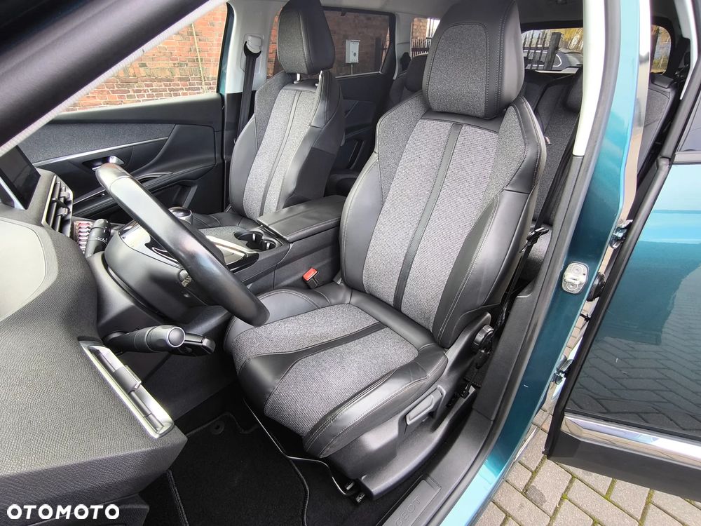 Peugeot 5008 1.2 PureTech Active S&S - 26