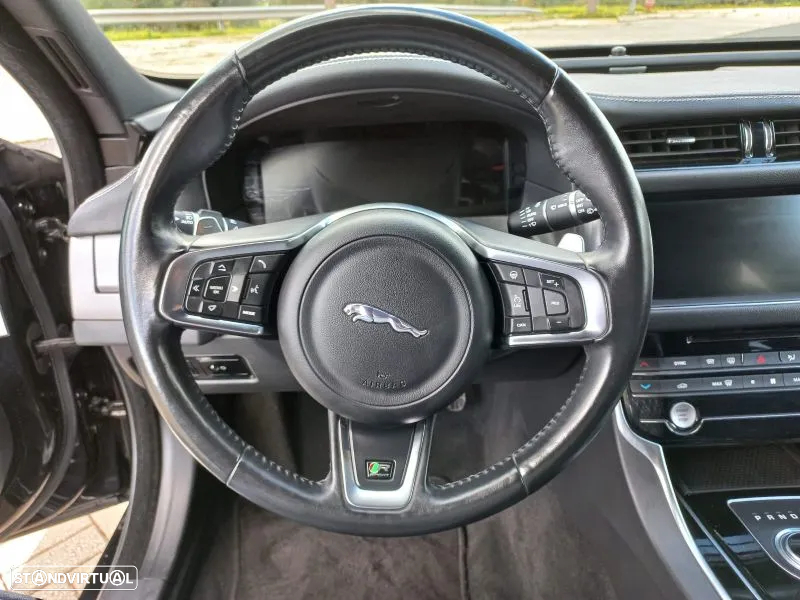 Jaguar XF Sportbrake 2.0 D R-Sport AWD Aut. - 28