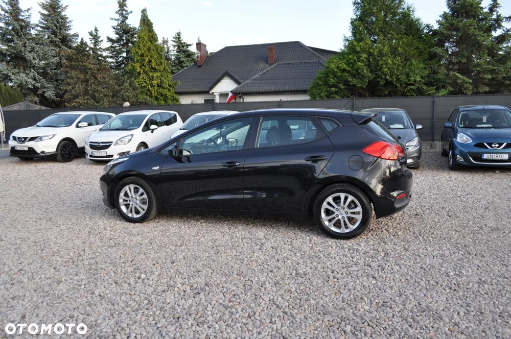 Kia Ceed 1.4 CVVT Attract - 9