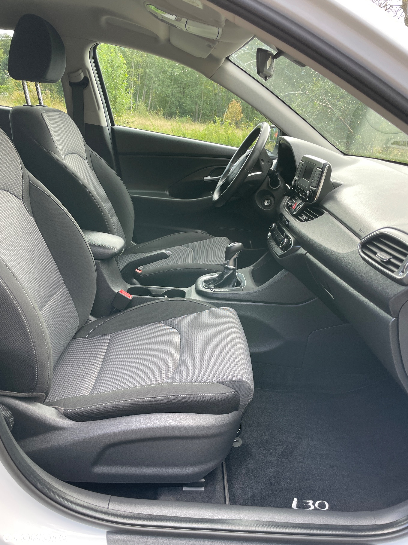 Hyundai i30 1.5 DPI Classic + - 12