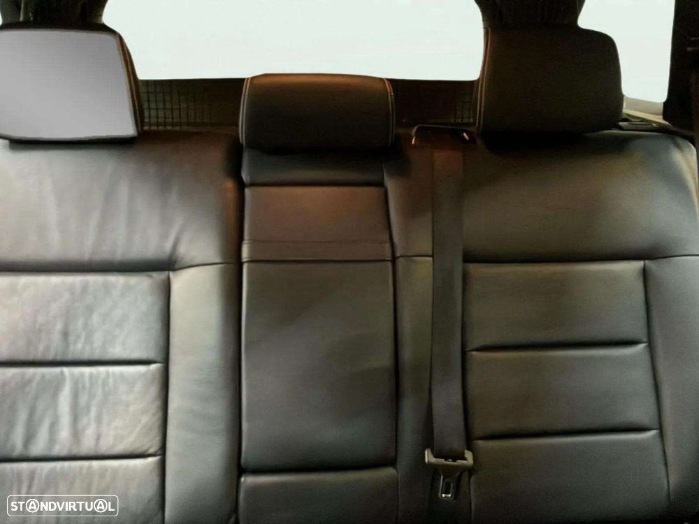 Mercedes-Benz E 300 - 17