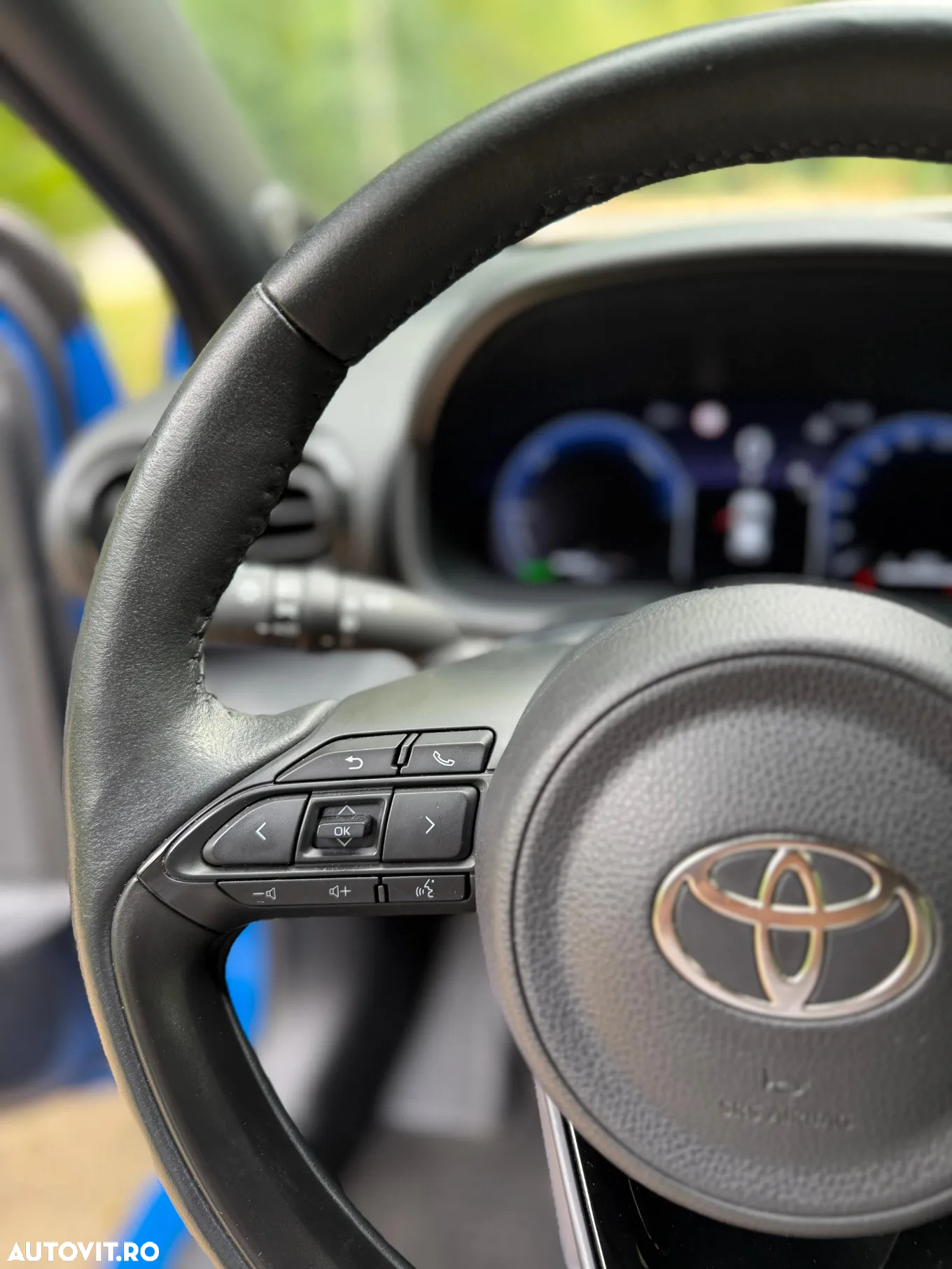 Toyota Yaris 1.5 130 CP HEV Premiere Edition - 13