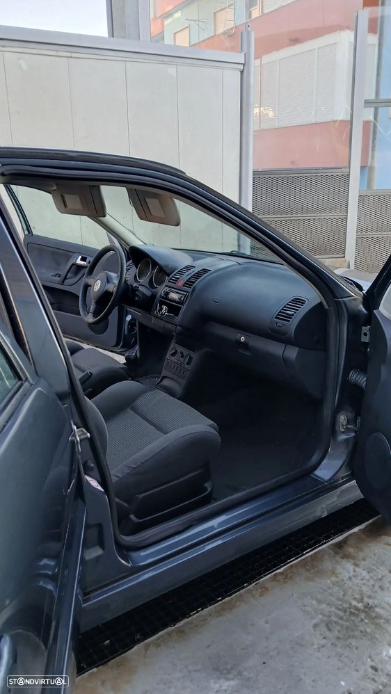 VW Polo 1.4 TDi Confortline - 2