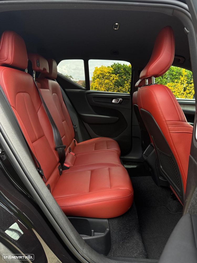 Volvo XC 40 2.0 D3 Inscription AWD Geartronic - 8