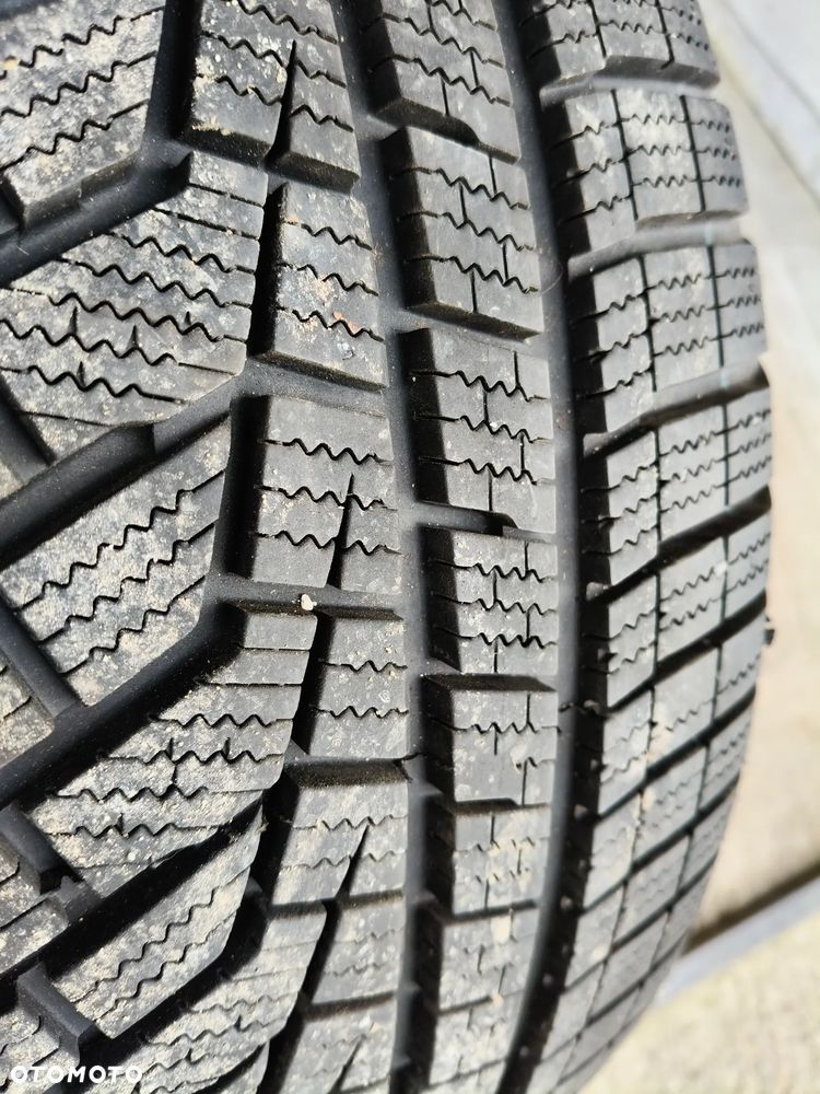 BMW X1 xDrive18d xLine - 26