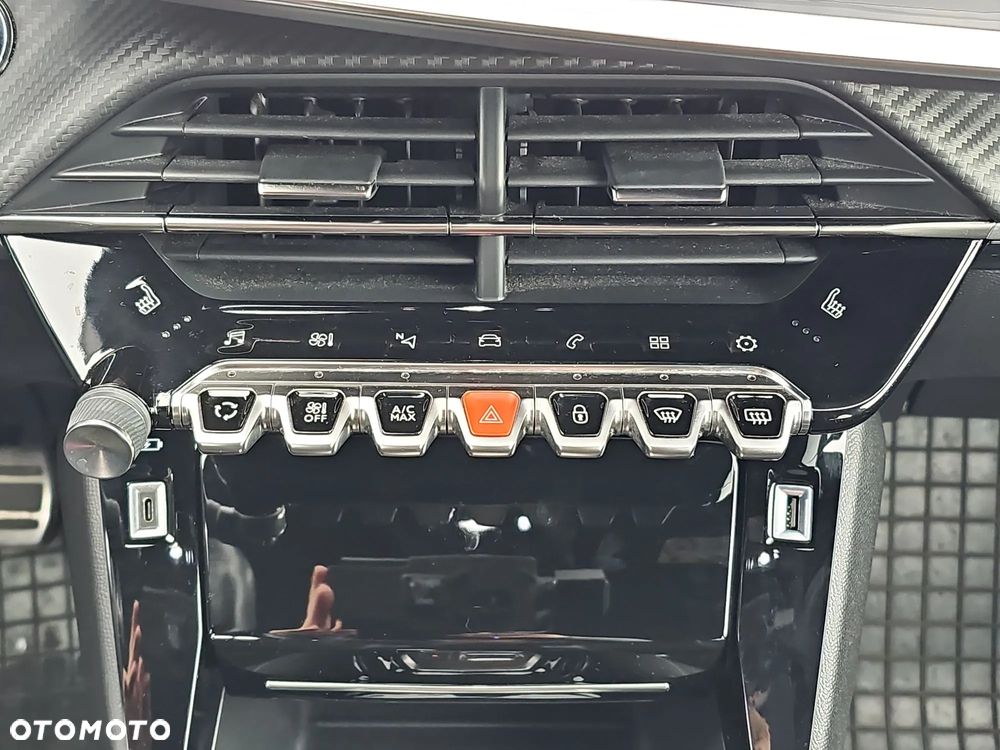 Peugeot 208 1.2 PureTech GT S&S EAT8 - 27