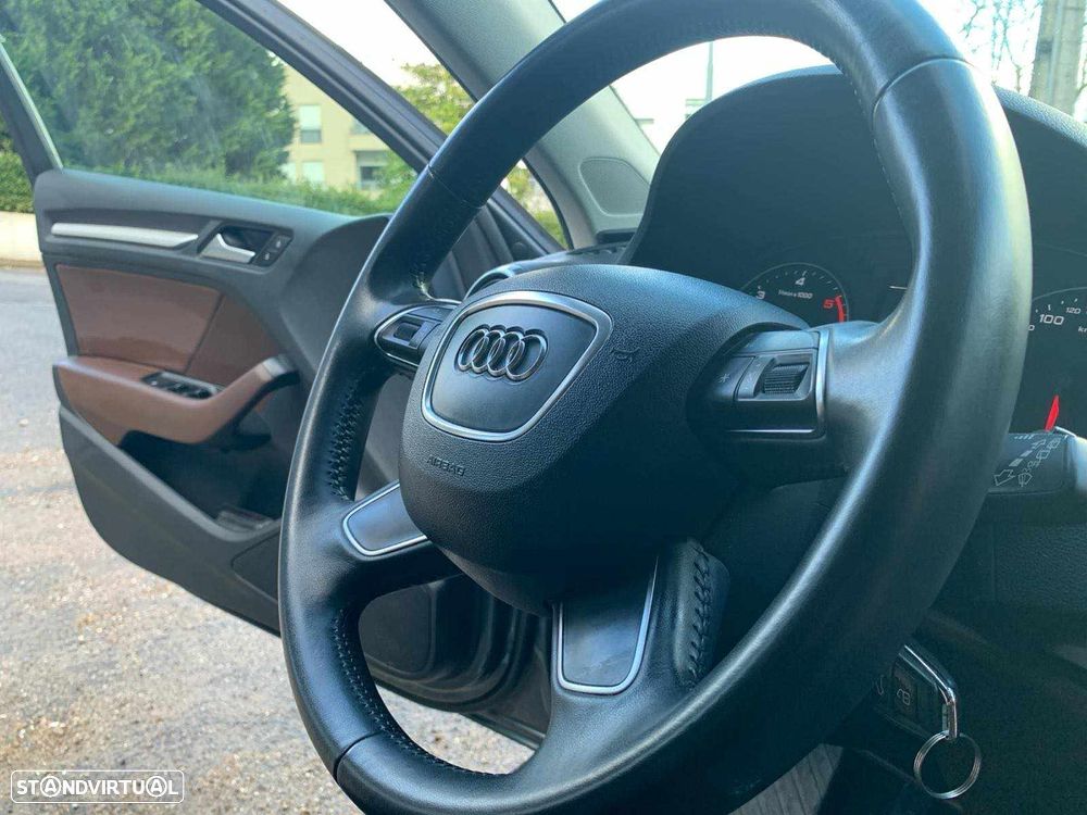 Audi A3 Sportback - 8