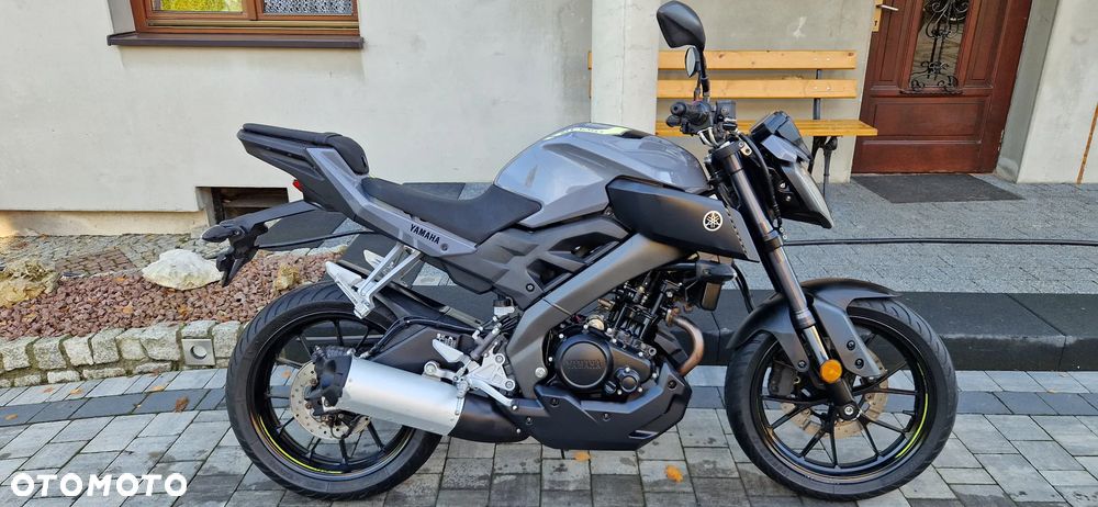 Yamaha MT - 3