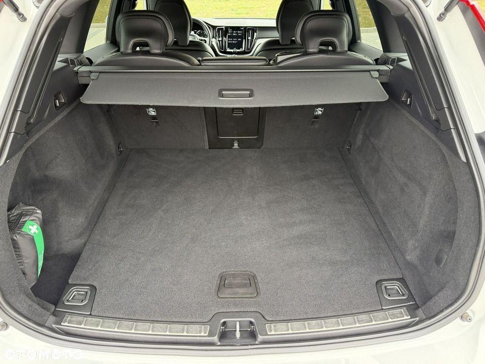 Volvo XC 60 D3 R-Design - 39