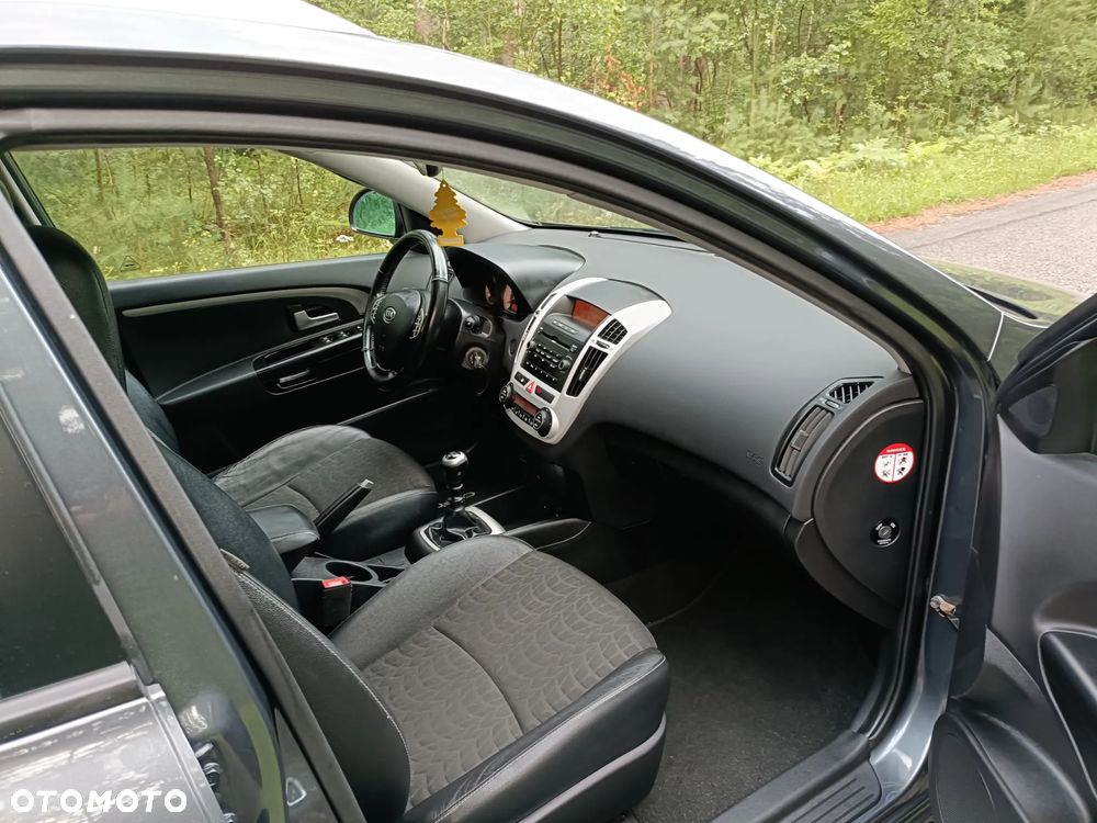 Kia Ceed 1.6 Crdi Comfort - 8