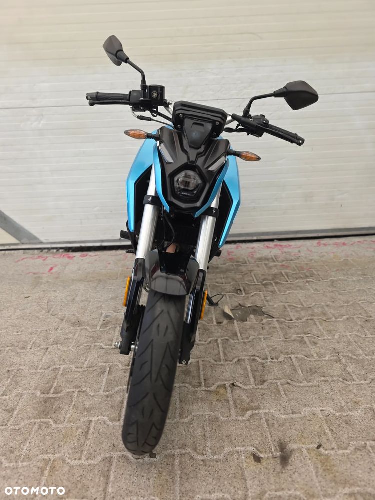 VOGE R125 - 15