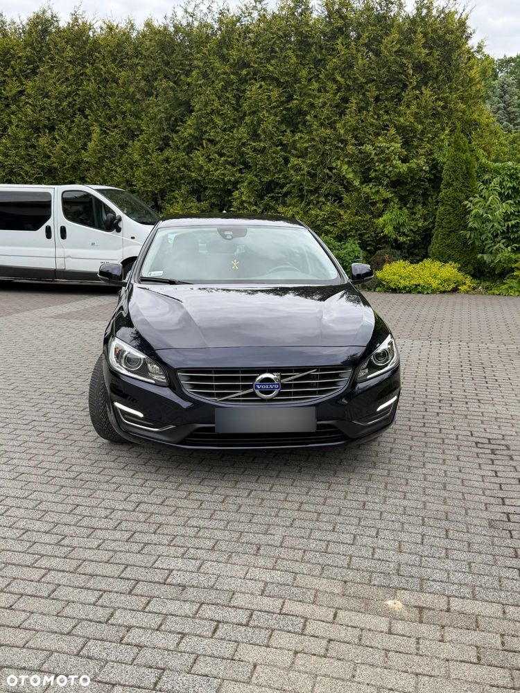 Volvo S60 T3 Drive-E Dynamic Edition (Kinetic) - 6