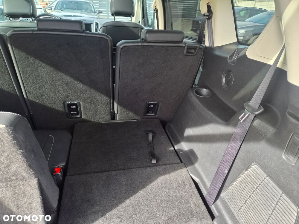 Ford S-Max 2.0 EcoBlue Titanium - 17