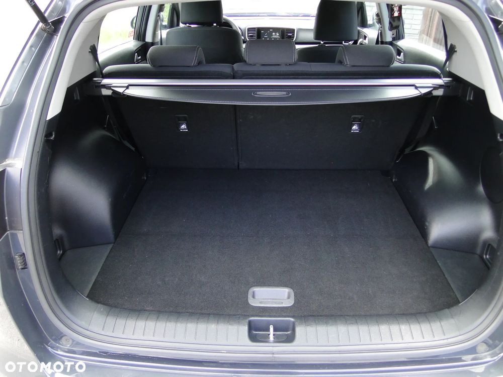 Kia Sportage 1.6 GDI L 2WD - 31