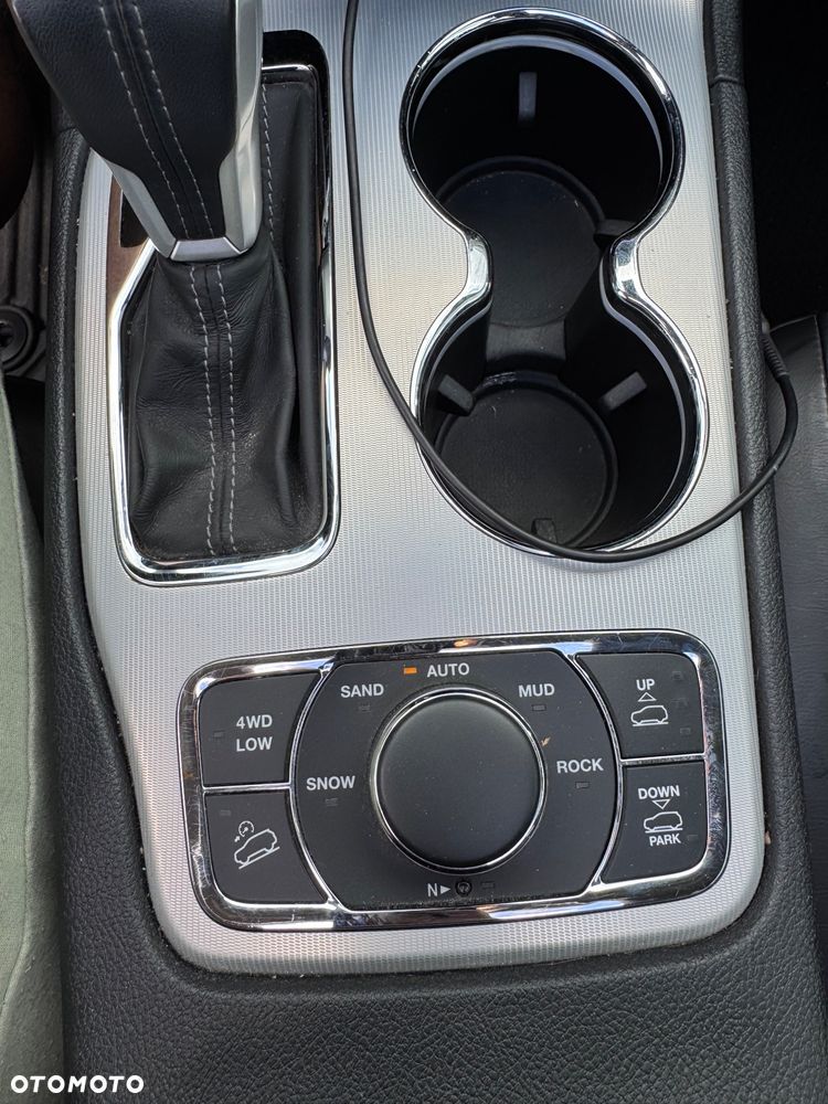 Jeep Grand Cherokee Gr 5.7 V8 Summit - 22