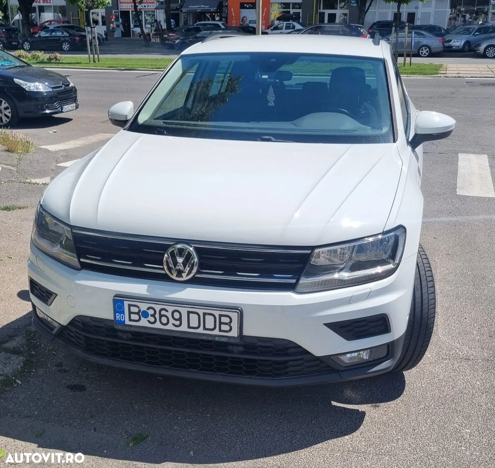 Volkswagen Tiguan - 2