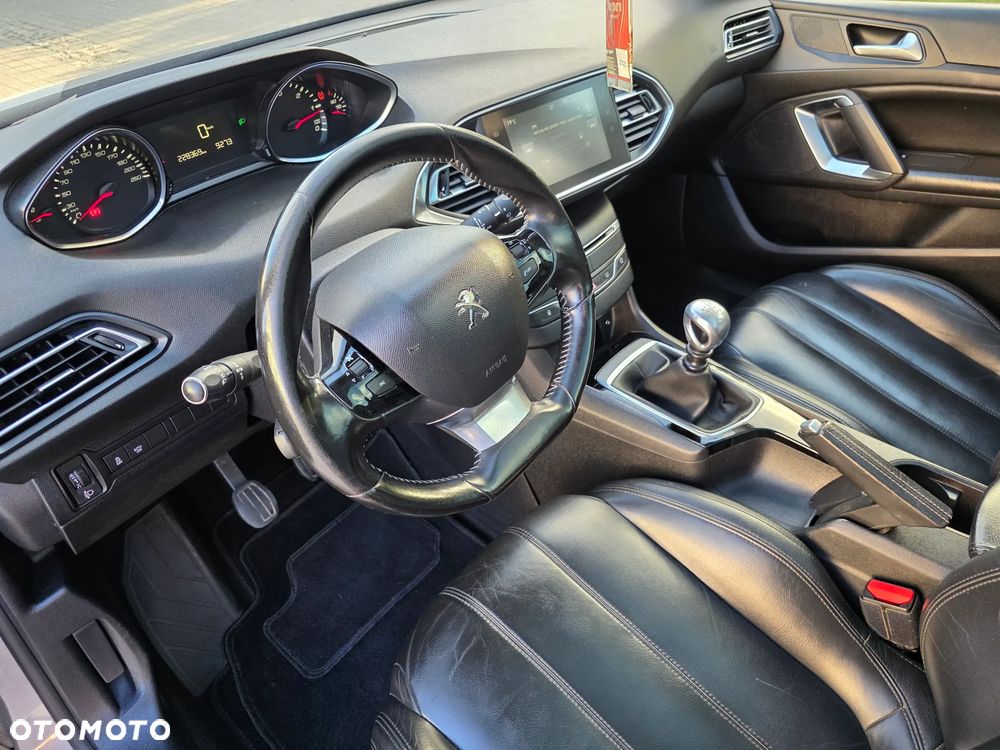 Peugeot 308 BlueHDi 120 Stop & Start Business-Line - 24