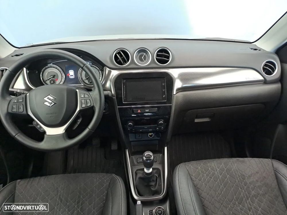Suzuki Vitara 1.4T GLX 4WD - 7