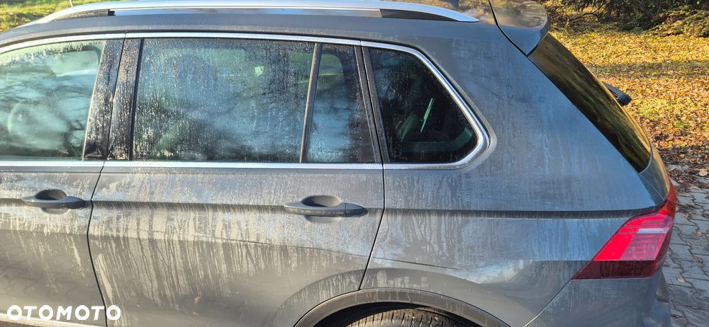 Volkswagen Tiguan - 10