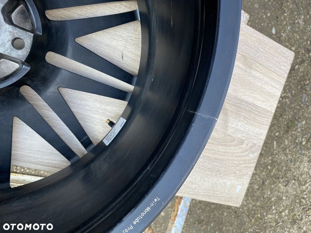 FELGA ALUMINIOWA VW MULTIVAN T6 9JX20 ET42 5X120 - 6