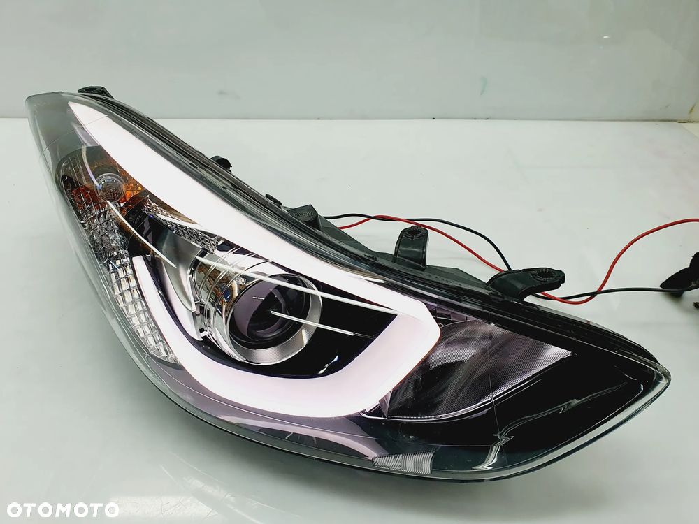 HYUNDAI ELANTRA V LIFT 13r+ LAMPA PRAWA PRZÓD ZWYKŁA+LED ORYGINAŁ EU!! - 1