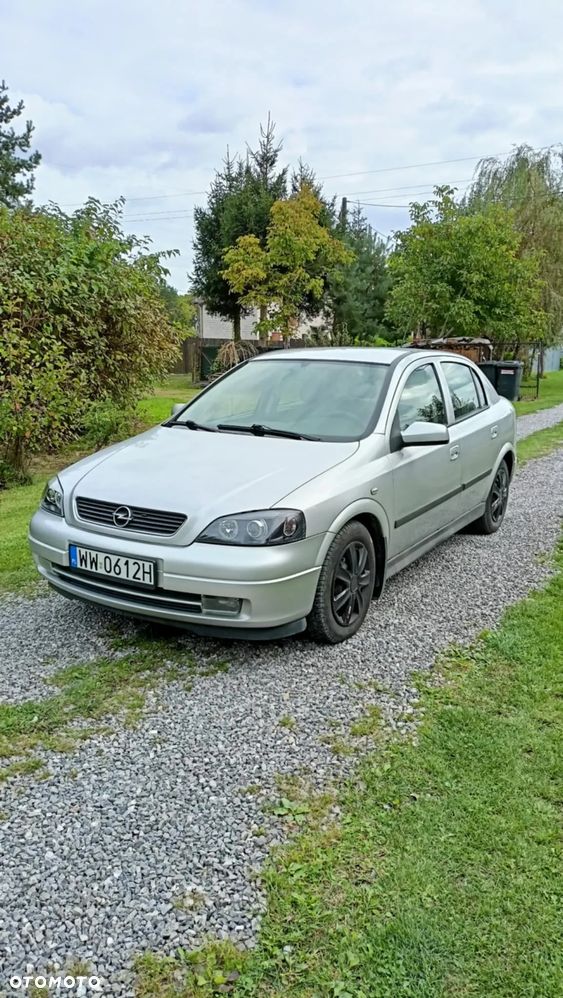 Opel Astra 1.6 - 2