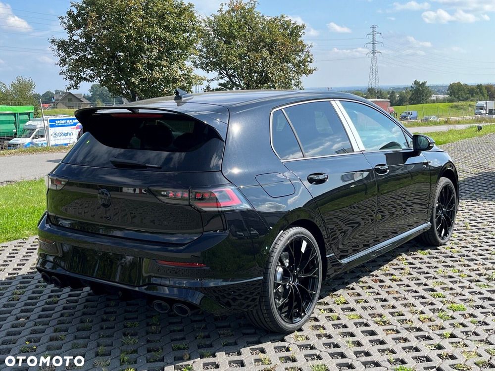 Volkswagen Golf - 5