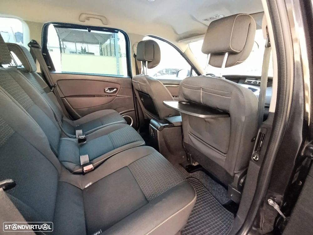 Renault Grand Scénic 1.5 dCi Dynamique S 7L - 20