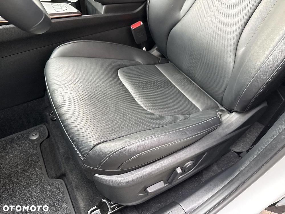 Kia Sportage 1.6 T-GDI HEV Business Line 2WD - 13