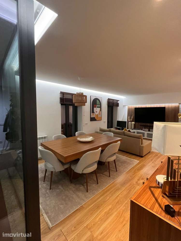 Moradia de Luxo com Piscina borda Infinita e 17.000 m² de Terreno - Grande imagem: 4/40