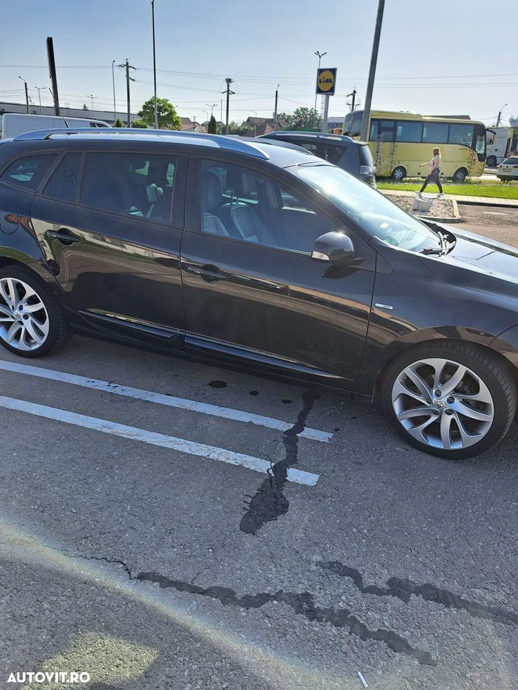 Renault Megane ENERGY dCi 130 BOSE EDITION - 5