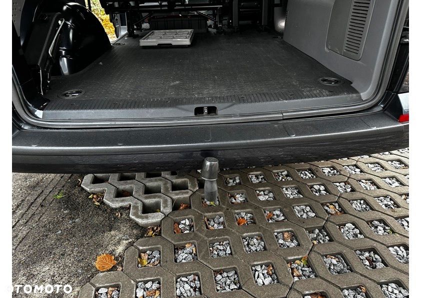 Volkswagen Transporter Kombi T6.1 TDI L1H1 DSG - 4