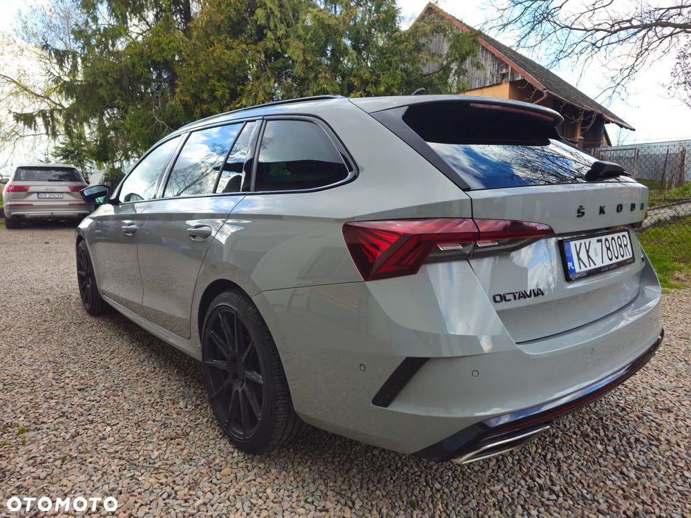 Skoda Octavia 2.0 TDI DSG 4x4 RS - 29