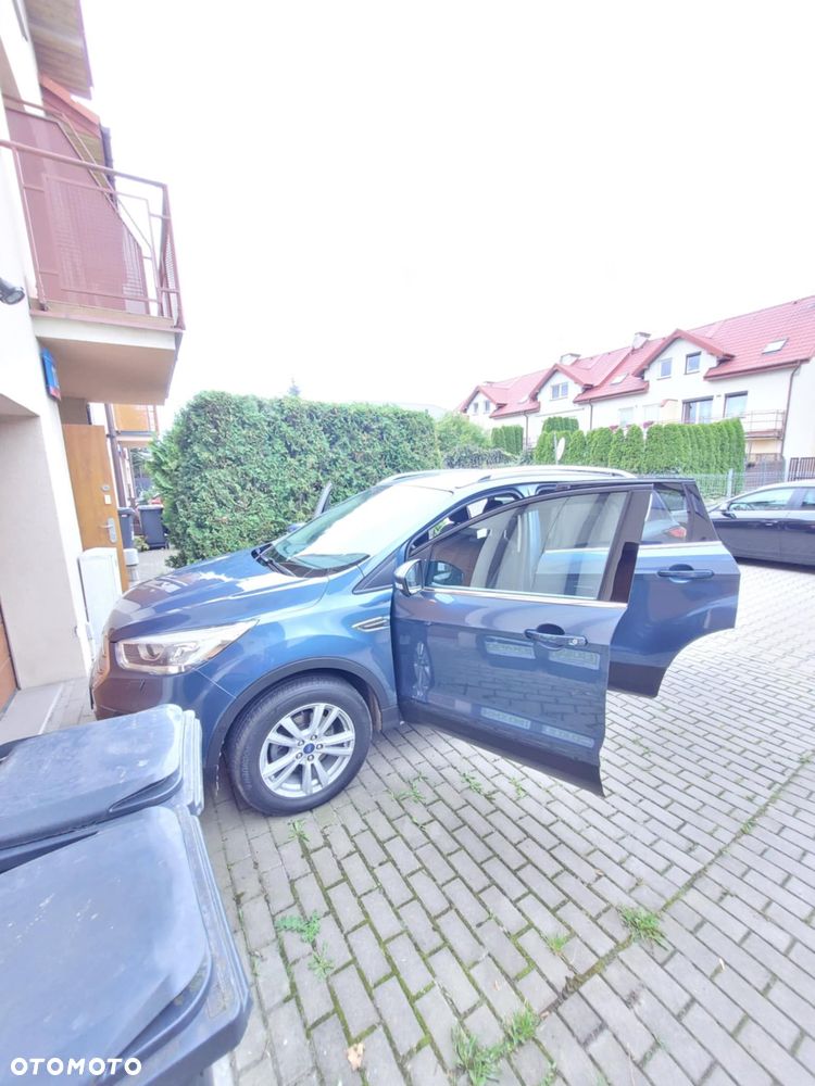 Ford Kuga 1.5 EcoBoost FWD Edition ASS MMT6 - 9