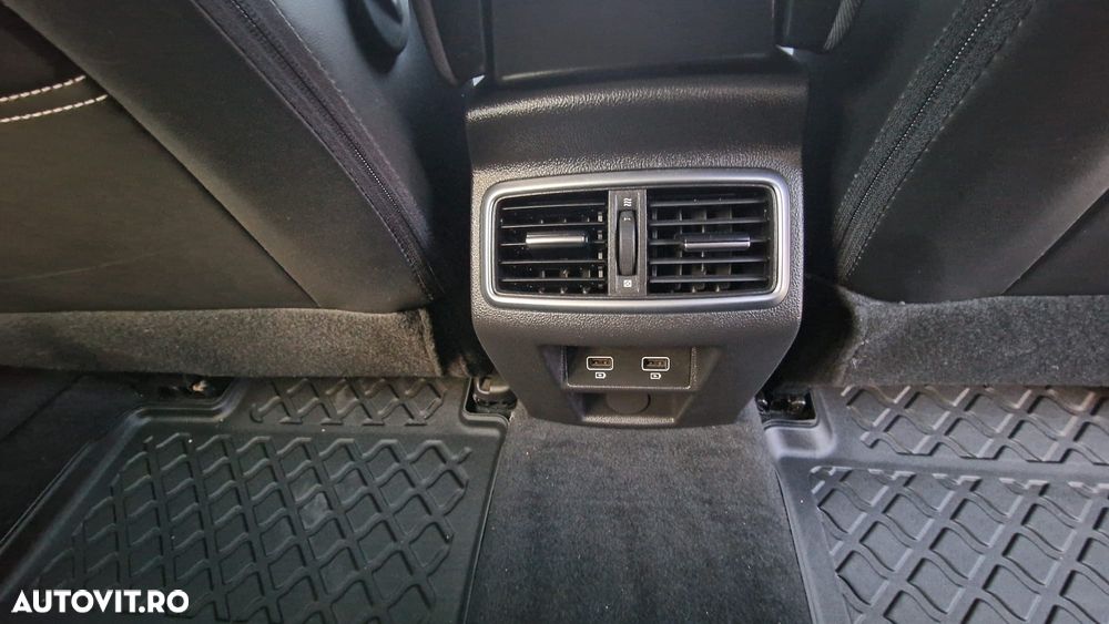 Mitsubishi Outlander 2.4 4WD Diamant+ - 37