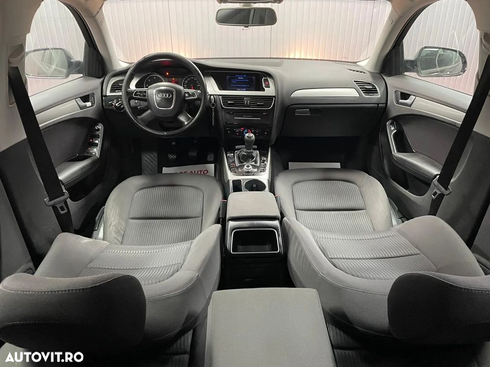 Audi A4 - 4