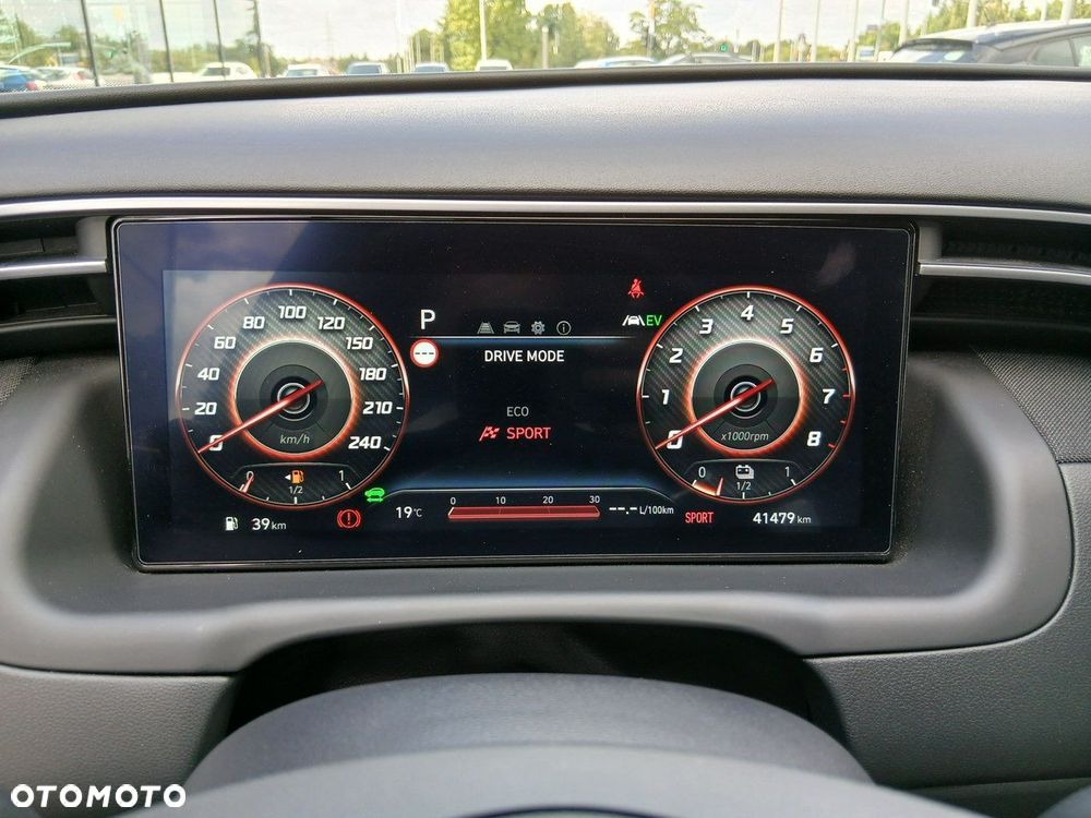 Hyundai Tucson 1.6 T-GDi HEV Smart 2WD - 28