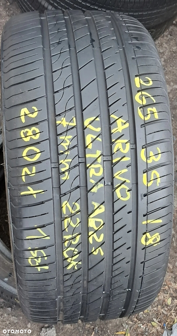 265/35/18 1szt Arivo ars5