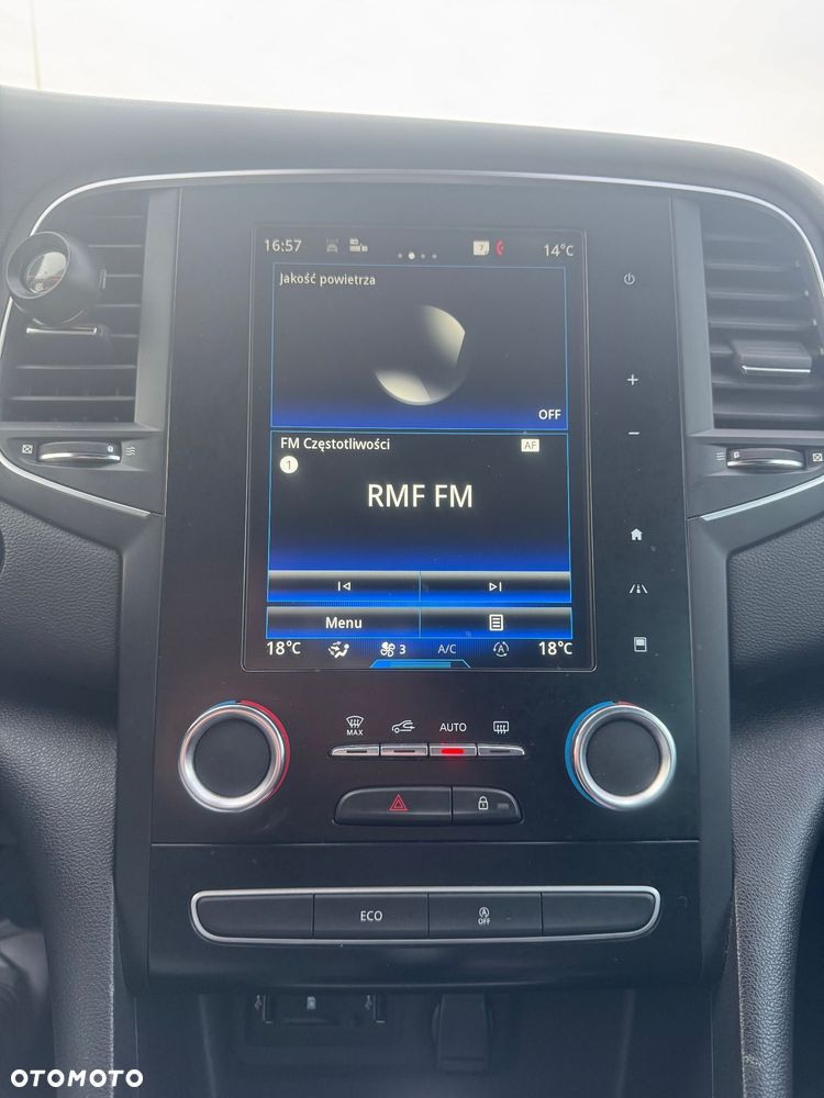 Renault Megane ENERGY TCe 130 EDC BOSE EDITION - 23