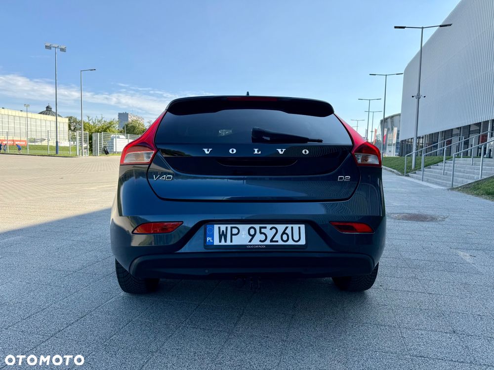 Volvo V40 D2 Drive-E SCR Momentum - 6