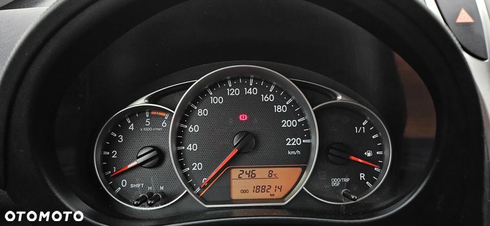 Toyota Verso S 1.4 D-4D Premium - 12