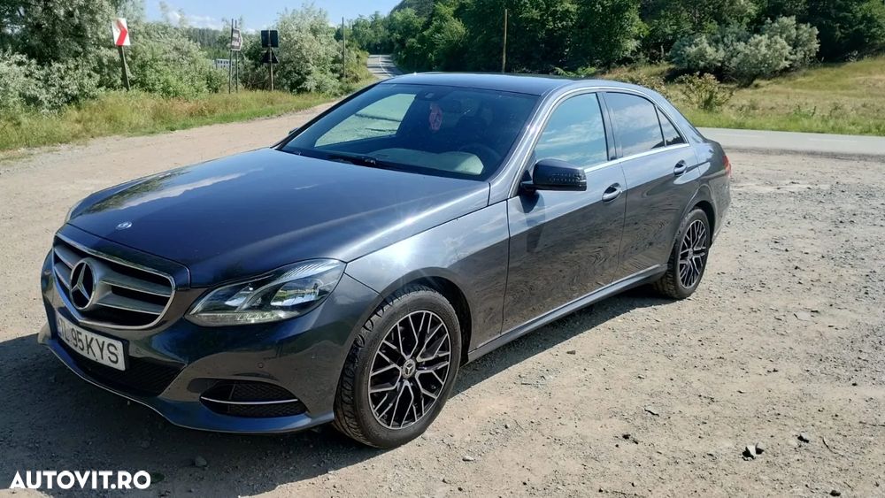 Mercedes-Benz E 220 CDI - 1