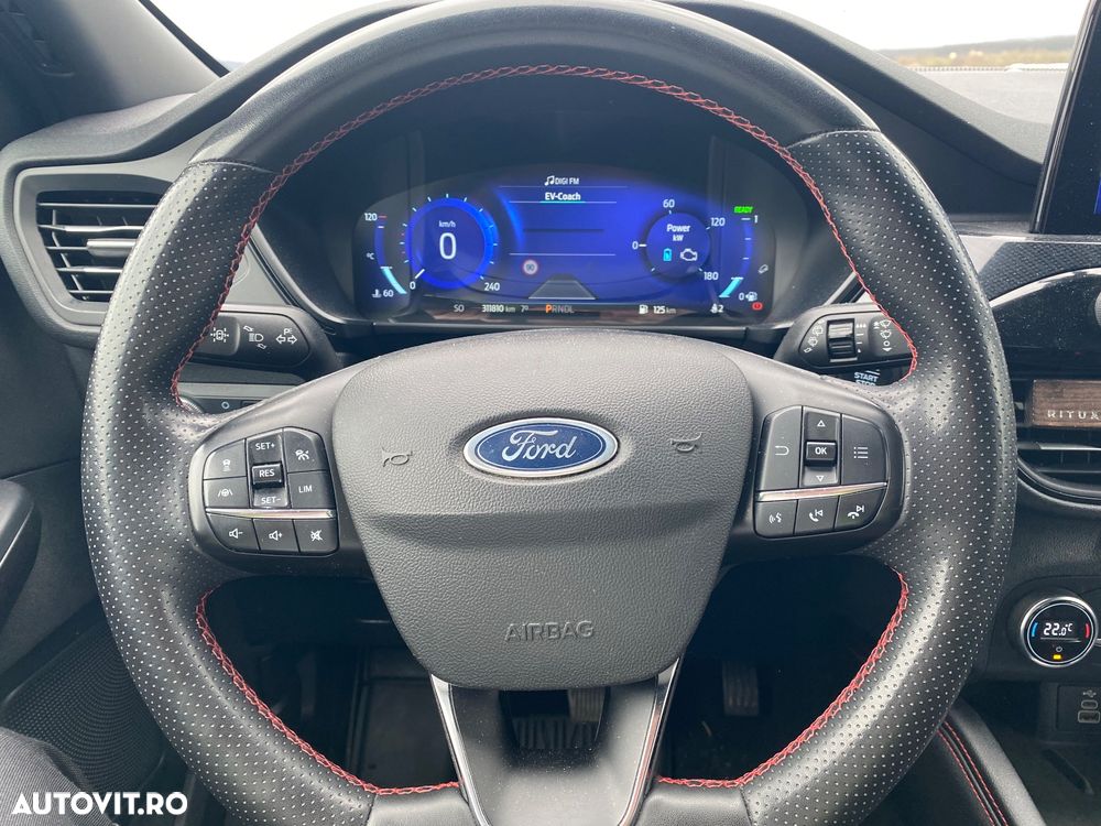 Ford Kuga 2.5 Duratec FHEV ST-LINE X - 13