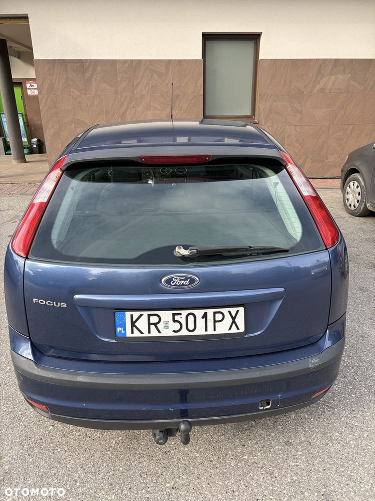 Ford Focus 2005 photo 2