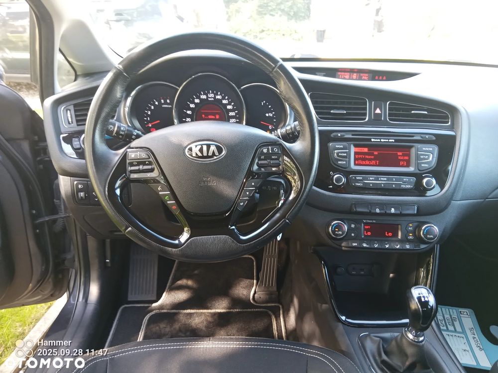 Kia Ceed Cee'd 1.6 CRDi L - 15