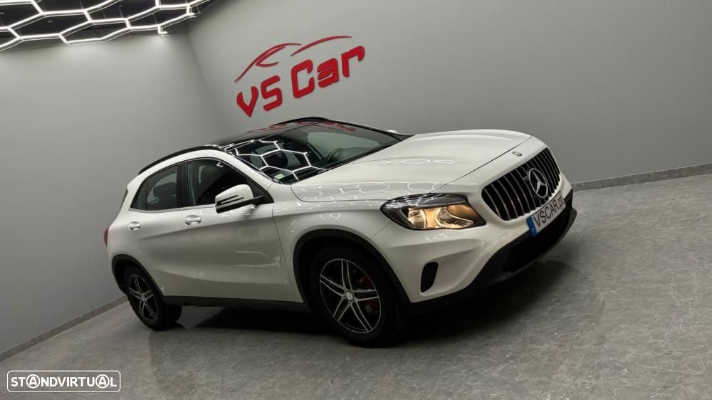 Mercedes-Benz GLA 180 (CDI) d 7G-DCT Urban - 9
