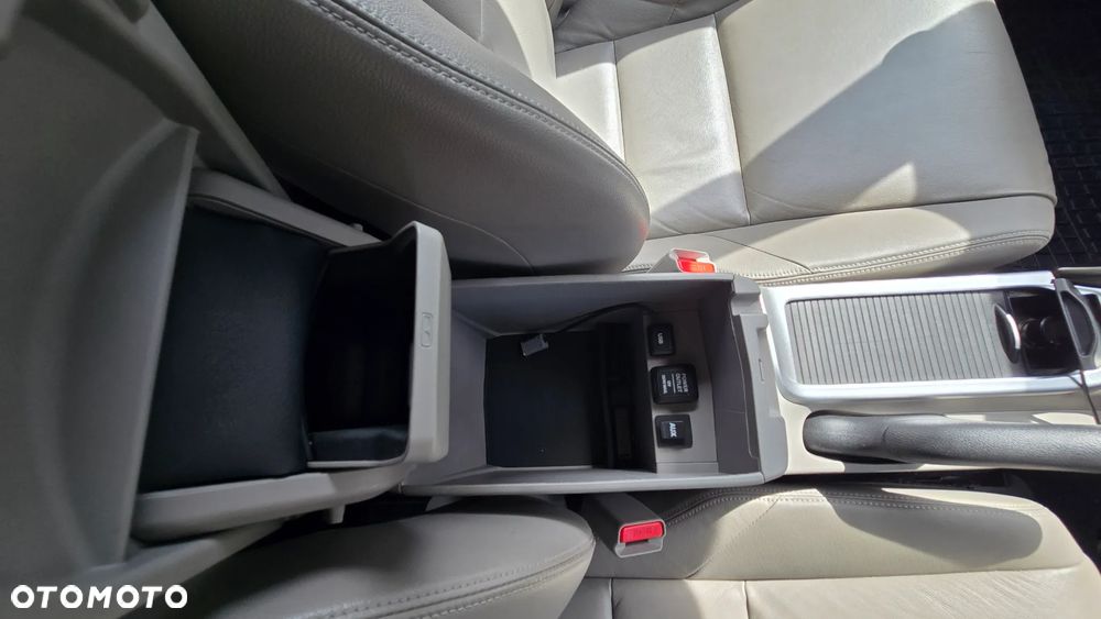 Honda Civic 1.8 Executive - 17