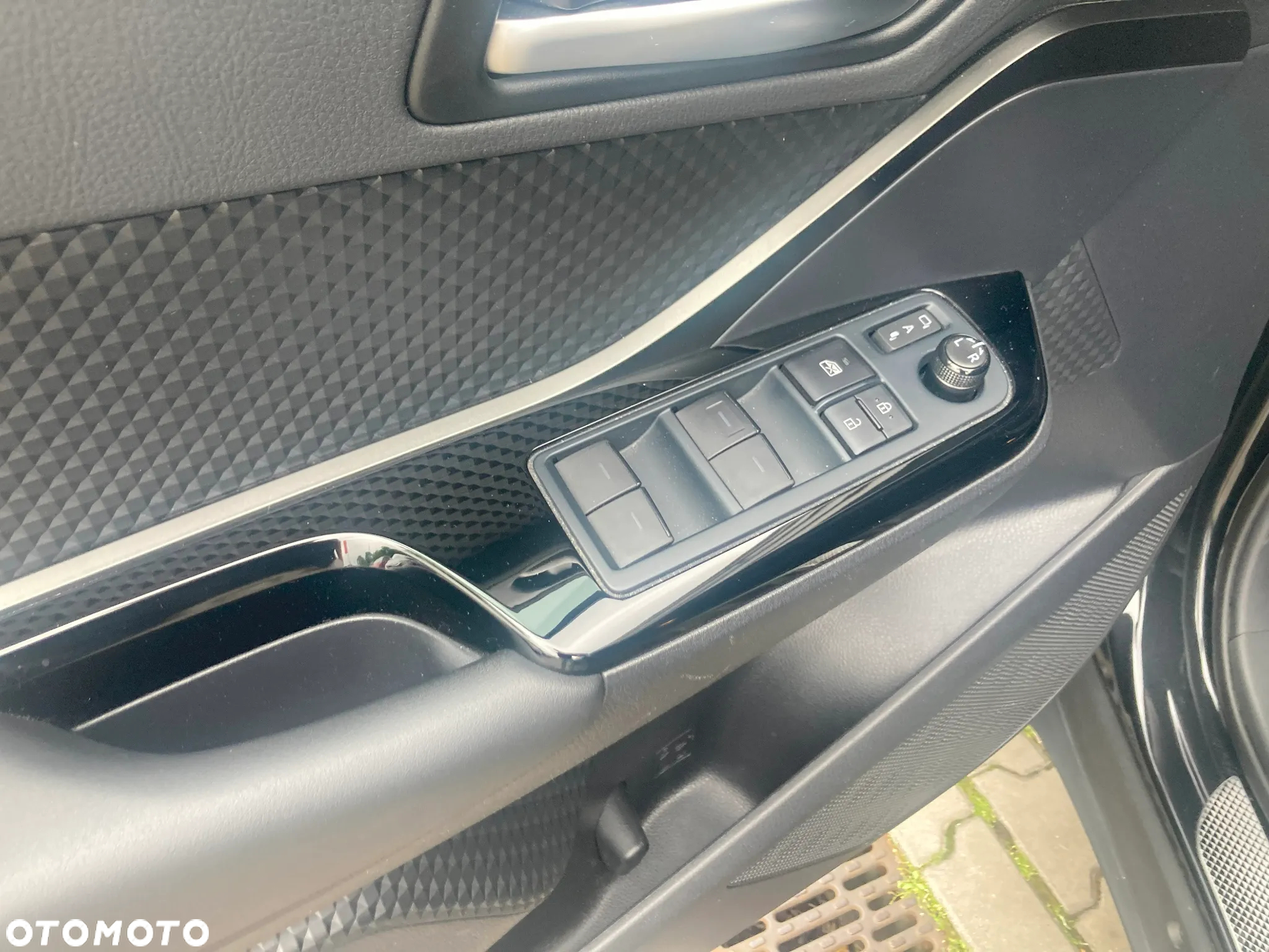 Toyota C-HR 1.8 Hybrid GPF Style - 11